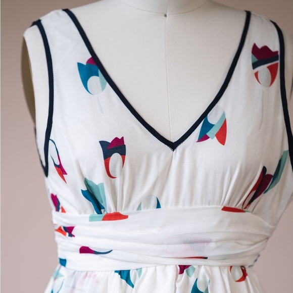 Ruffled Tunic/Dress As Seen On Zoey Deschanel In Our Idiot Brother (US 0) - Picture 3 of 6